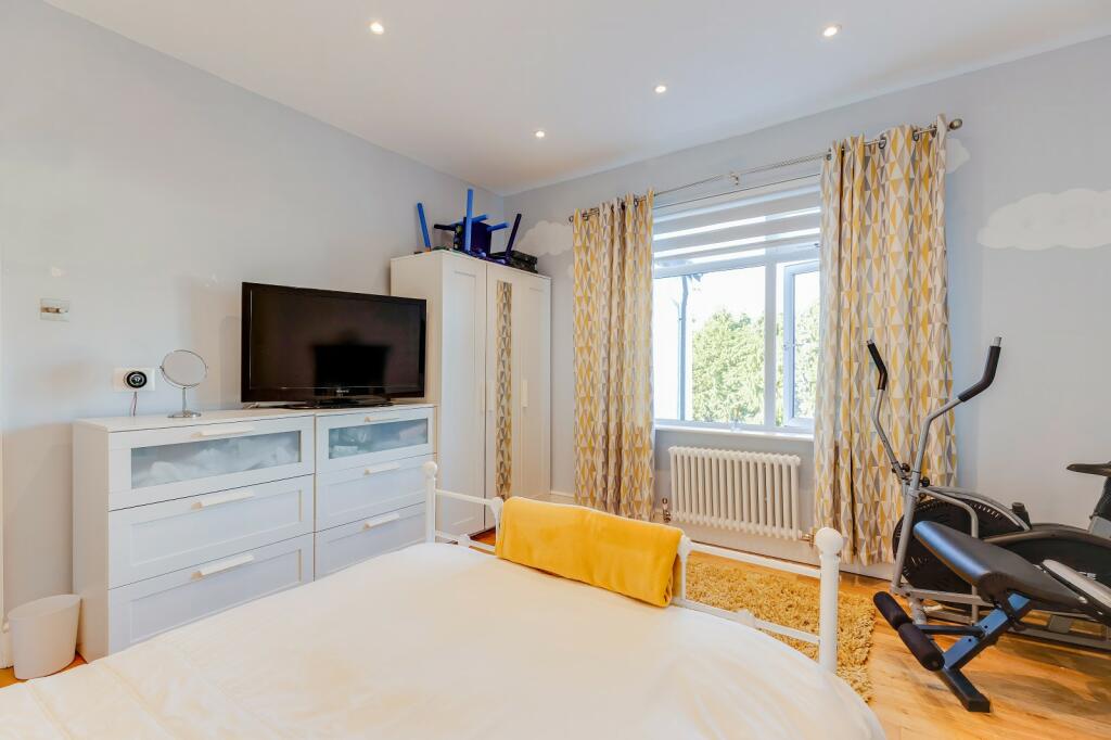 Additional image 19 of Highwalls Avenue, Dinas Powys, The Vale Of Glamorgan. CF64 4AP