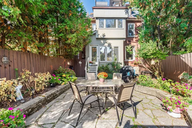 Additional image 27 of 119 Macpherson Ave