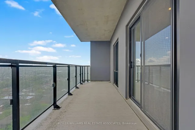 Additional image 18 of 15 Queen St Unit 1814