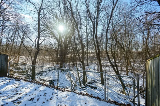 Additional image 32 of 1513 Riley Ave