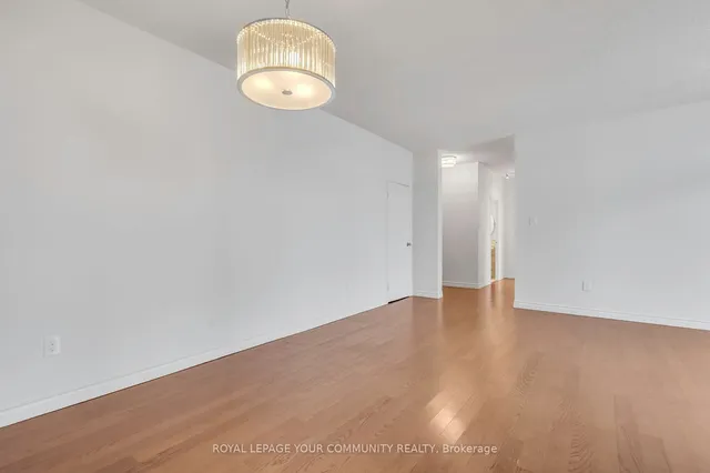 Additional image 18 of 86 Gloucester St Unit 1408