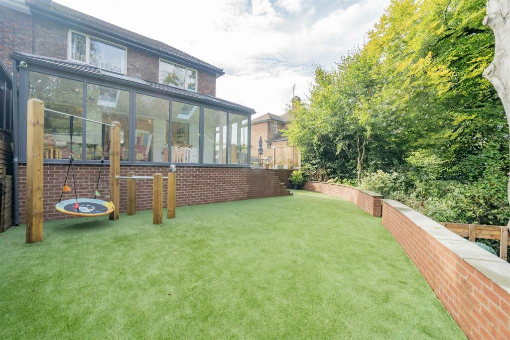 Additional image 26 of Low Wood Grove, Barnston, Wirral