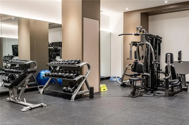 Additional image 43 of 2007 James St Unit 1305