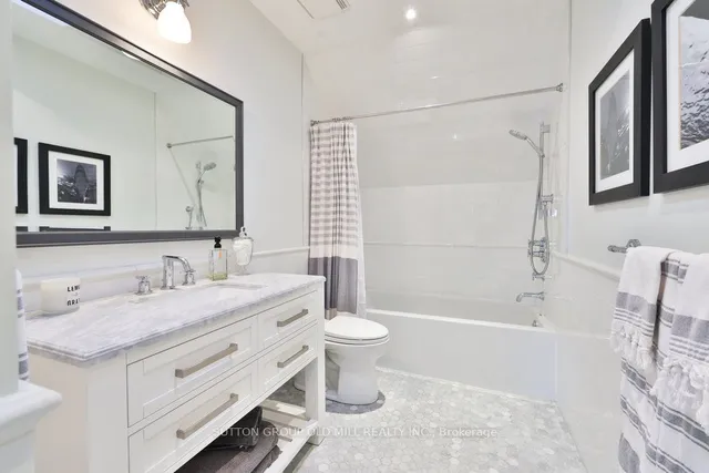 Additional image 28 of 46 Sunnylea Ave