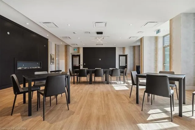 Additional image 33 of 2750 King St Unit 404