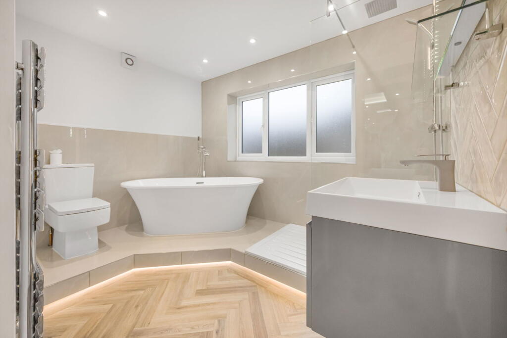 Additional image 8 of Commercial Street, Senghenydd, Caerphilly, CF83 4FZ