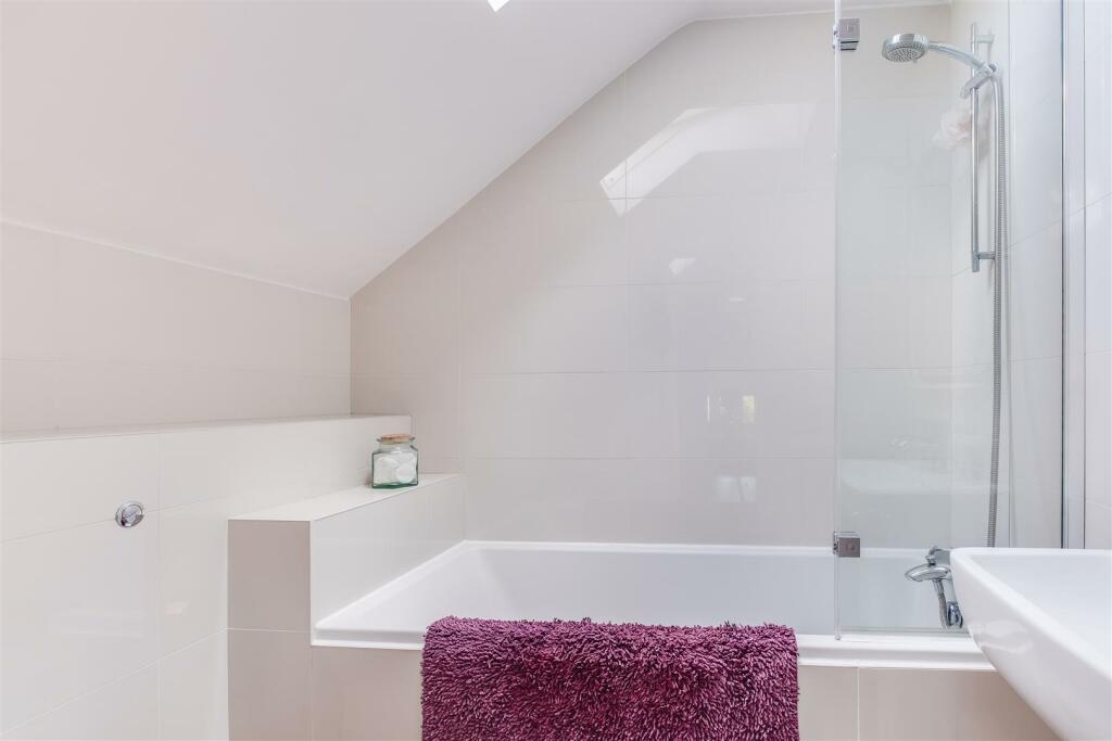 Additional image 46 of Peerswood Bungalow and Cottage, Station Road, Burton, Cheshire