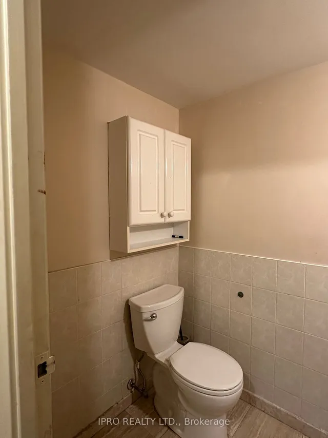 Additional image 19 of 25 Sunrise Ave Unit 403