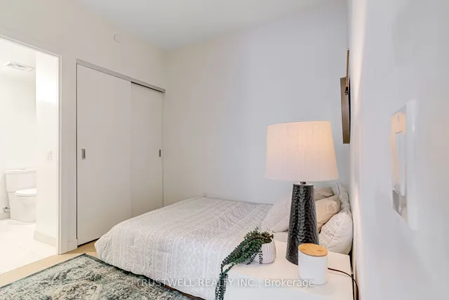 Additional image 10 of 2A Church St Unit 613