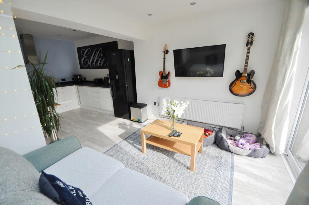 Additional image 19 of Croft Drive, Moreton