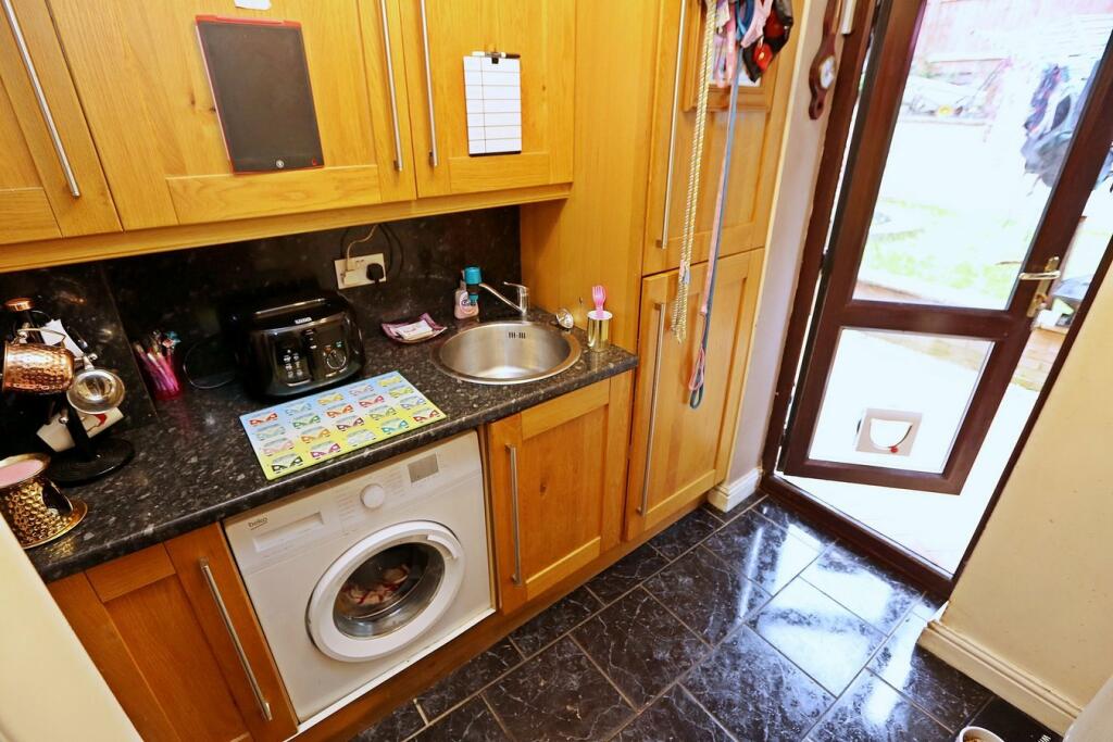 Additional image 24 of Clos Creyr, Llantwit Fardre, Pontypridd, CF38