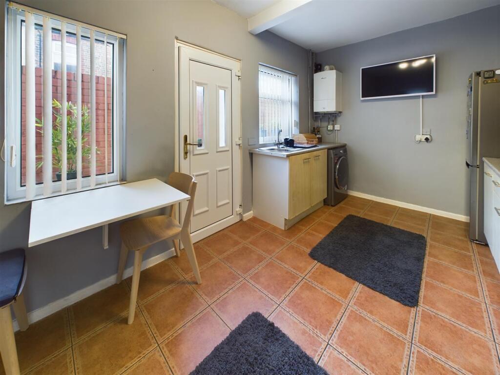 Additional image 12 of Bridle Road