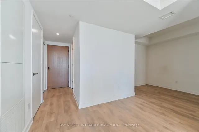 Additional image 5 of 8 Tippett Rd Unit 1208