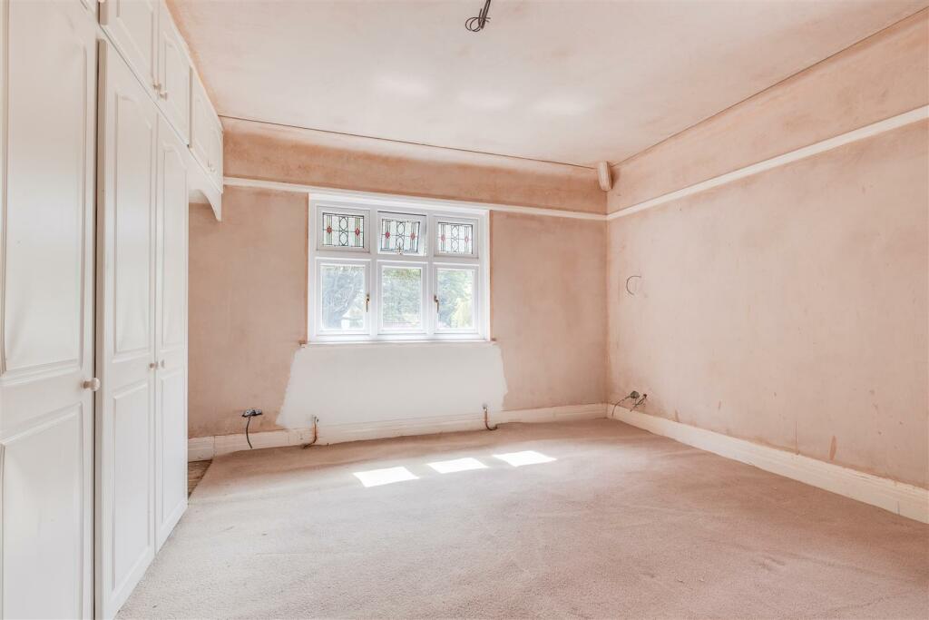 Additional image 31 of Earle Drive, Parkgate