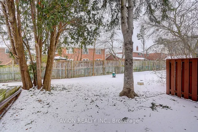 Additional image 31 of 250 Sprucewood Crt