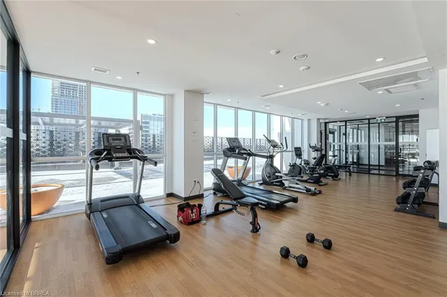 Additional image 26 of 60 Charles St Unit 503