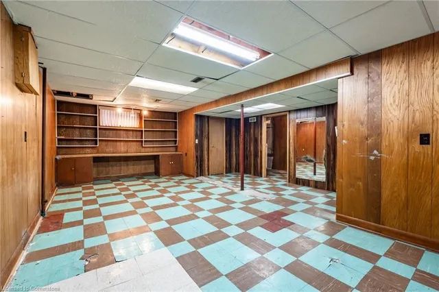 Additional image 35 of 9 Laurier Ave