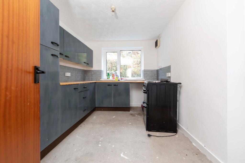 Additional image 8 of Bedlinog Terrace, Bedlinog, Treharris