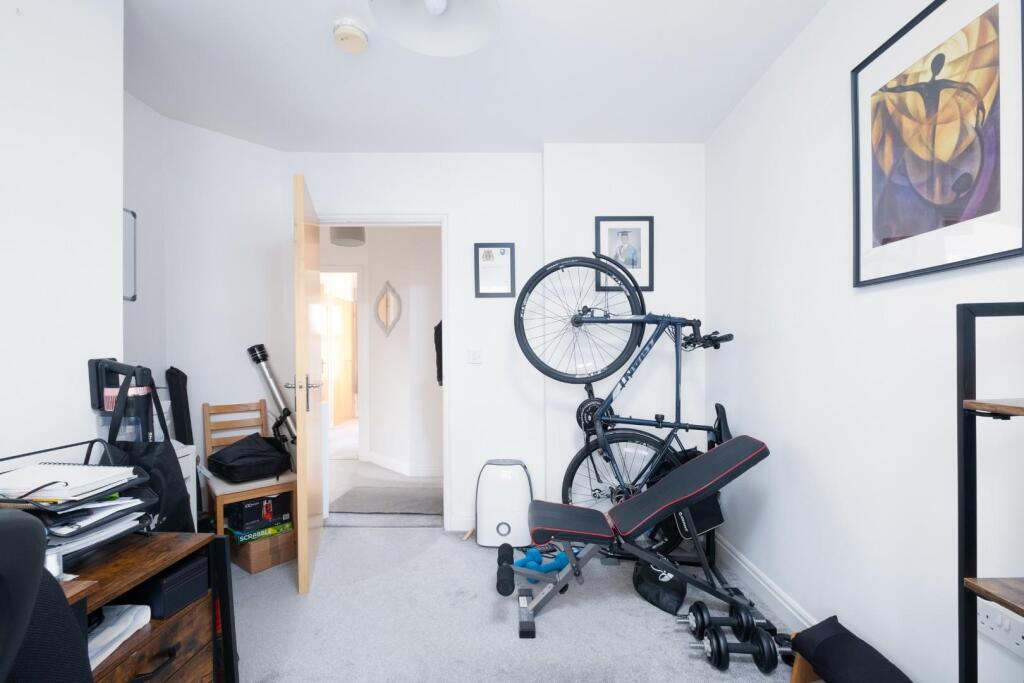 Additional image 9 of Bull Lane, St George