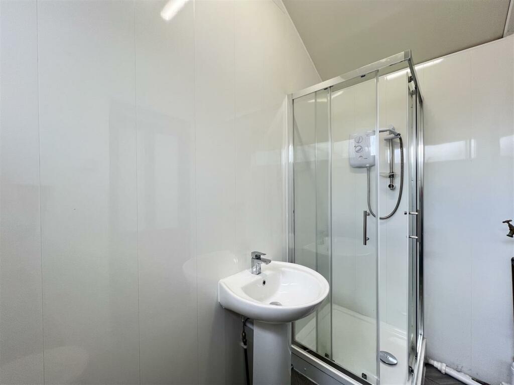 Additional image 4 of Exhibition Row, Aberdare