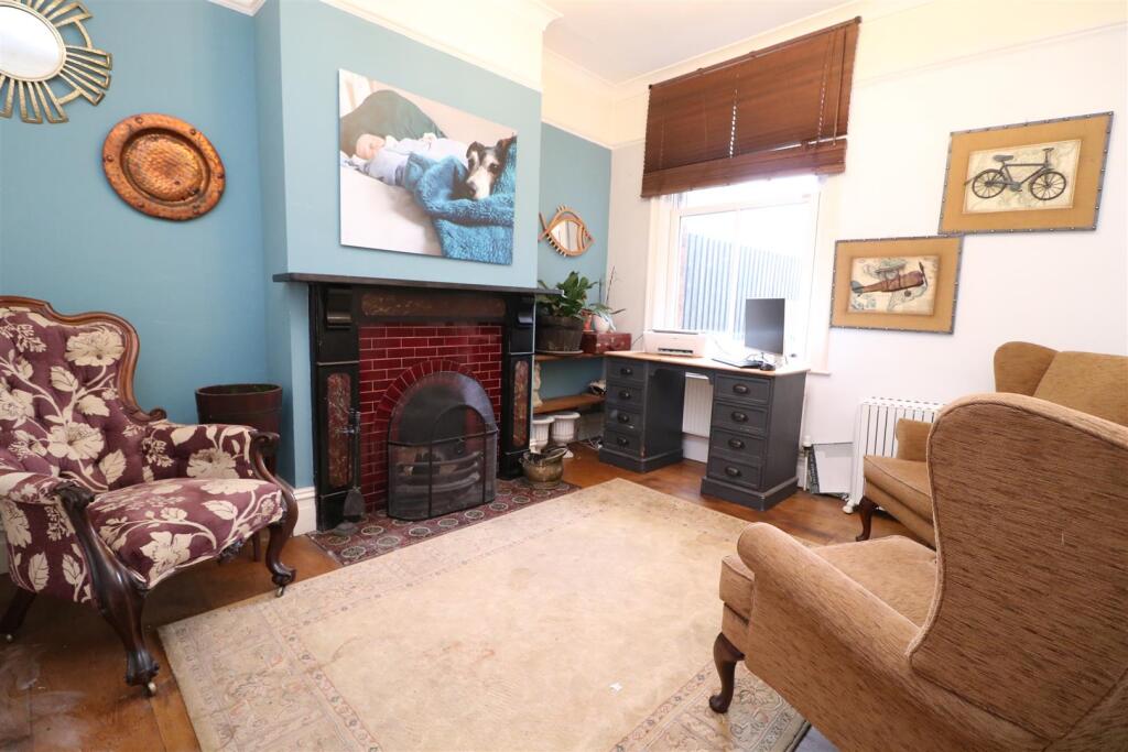 Additional image 4 of Warminster Road, Westbury