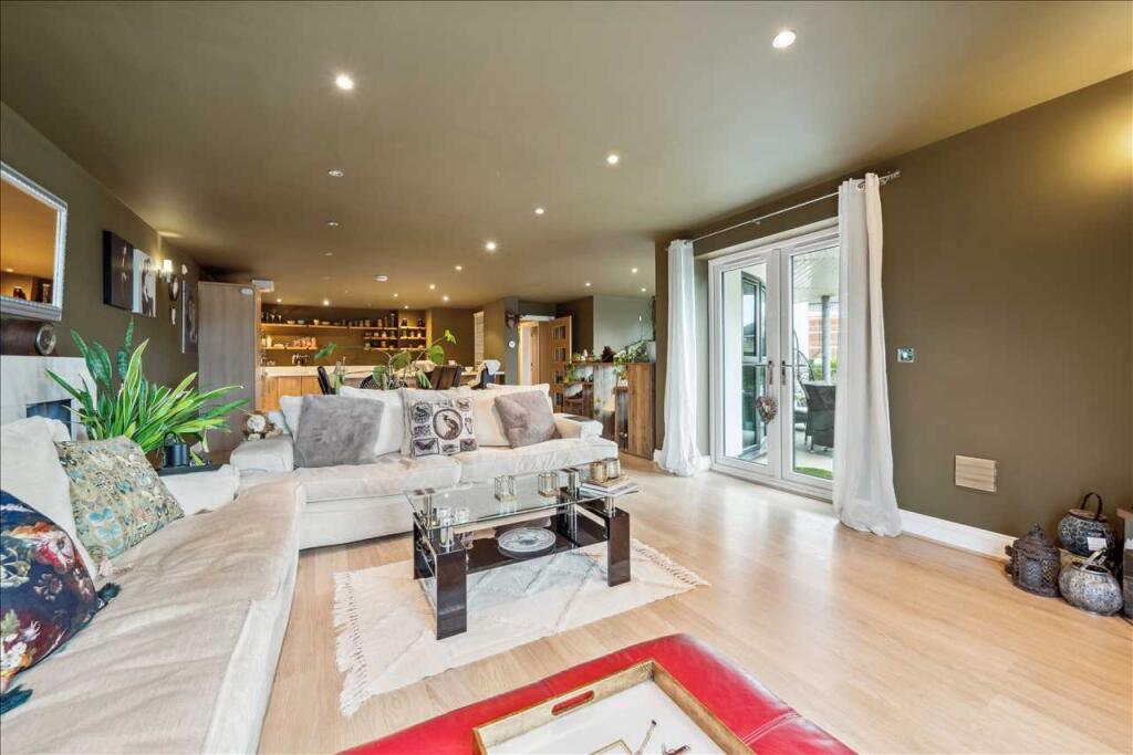 Additional image 6 of The Reef, 16 Boscombe Spa Road, Bournemouth