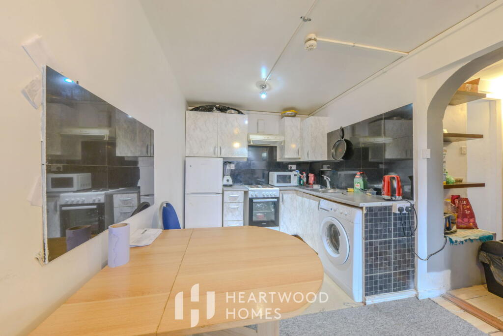 Additional image 4 of Abbots Park, St. Albans, AL1 1TW