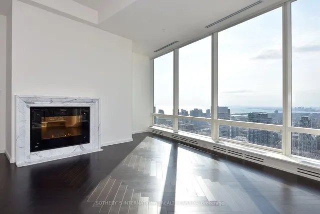 Additional image 14 of 180 University Ave Unit 5303