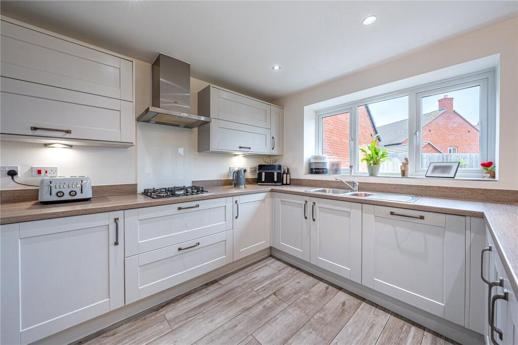 Additional image 8 of Meadow Way, Tamworth, Staffordshire, B79