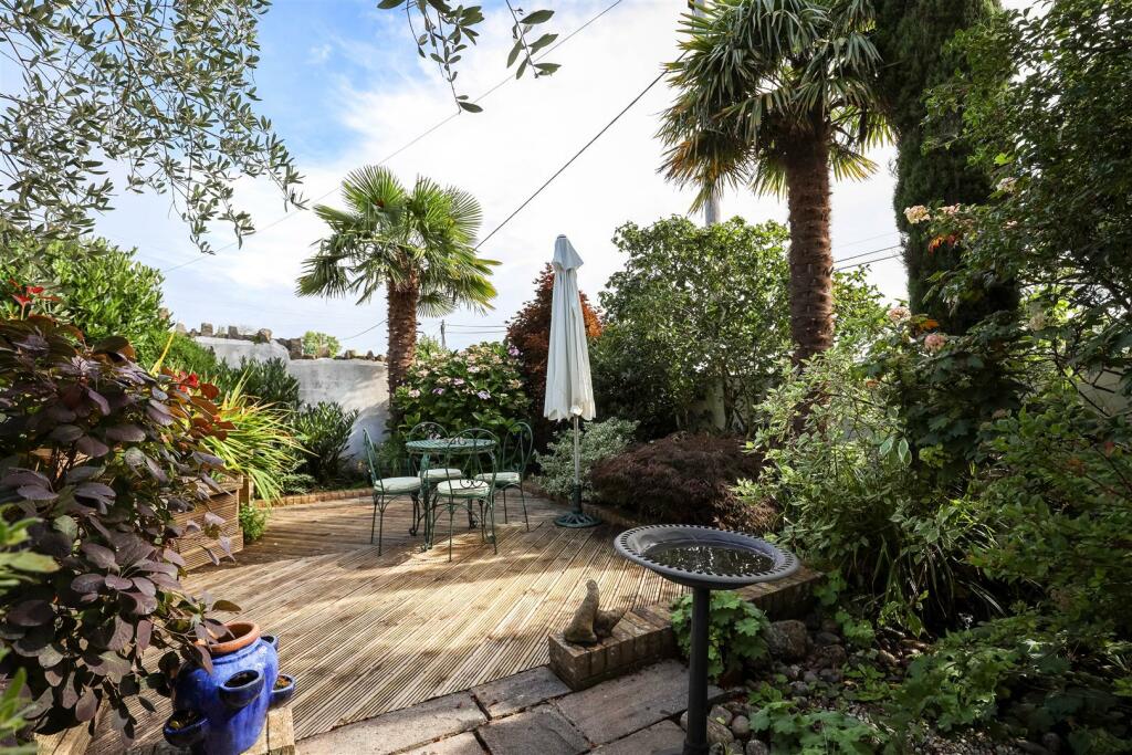 Additional image 23 of 2 Turnpike Close, Dinas Powys, CF64 4HT