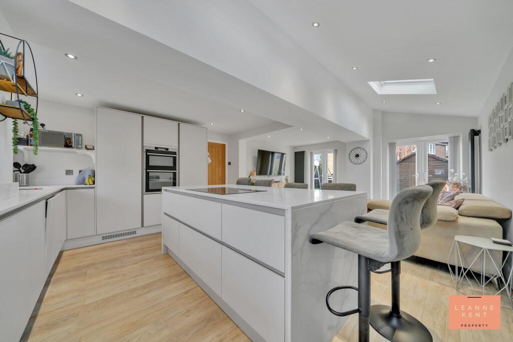 Additional image 9 of Caerphilly, CF83