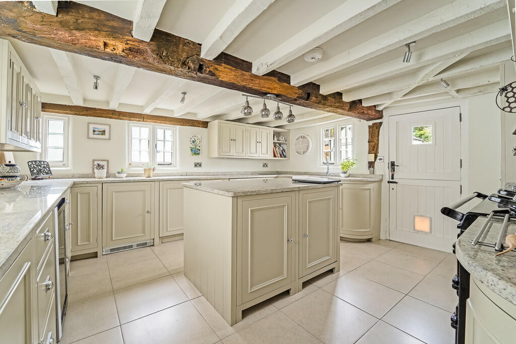 Additional image 34 of Village Road, Christleton, Chester