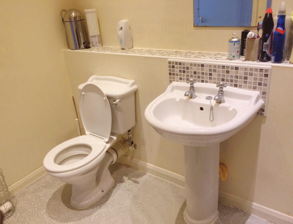 Additional image 7 of Mosquito Way, Hatfield, Hertfordshire, AL10