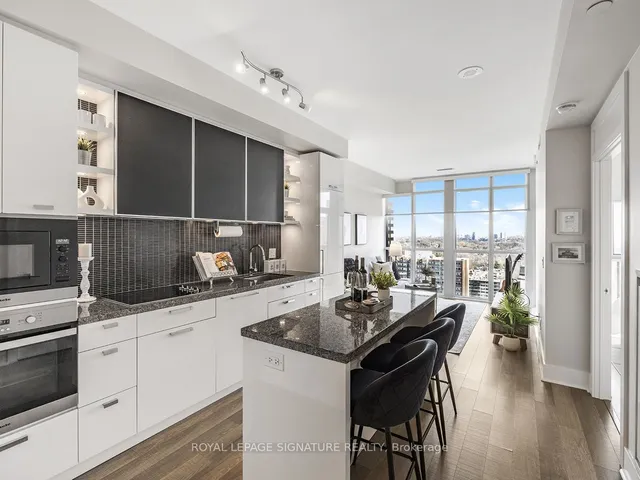 Additional image 8 of 32 Davenport Rd Unit 1704