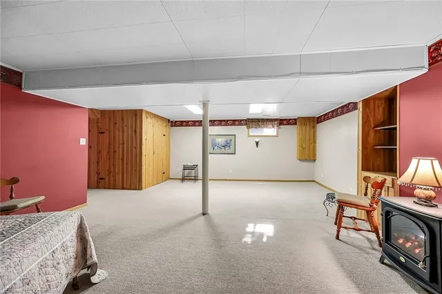 Additional image 21 of 46 Mountain Ave