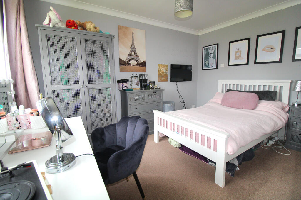 Additional image 4 of CARLTON PLACE, PORTHCAWL, CF36 3ET