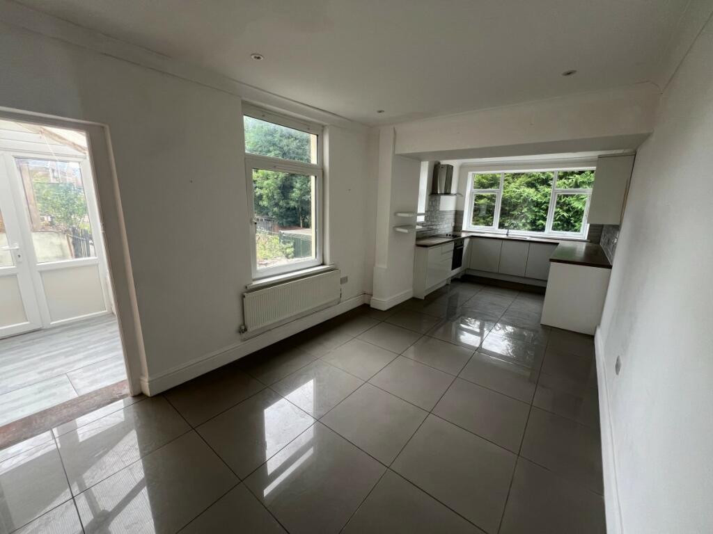 Additional image 3 of Bute street Treherbert - Treherbert