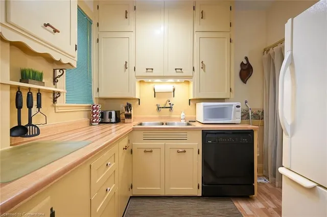 Additional image 12 of 90 Sydenham St