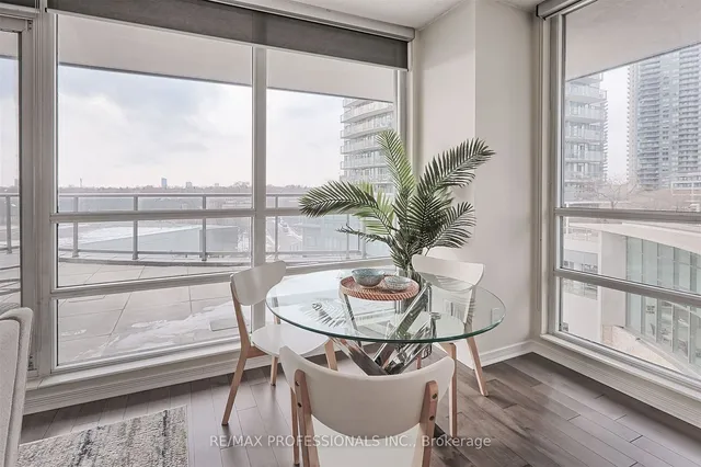 Additional image 18 of 2240 Lake Shore Blvd Unit 404