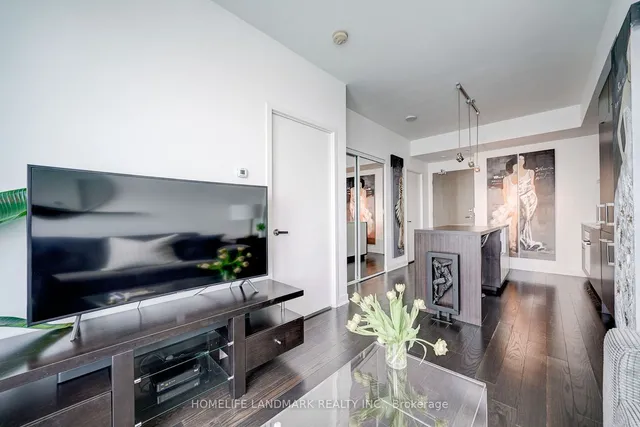 Additional image 17 of 88 Harbour St Unit 6509