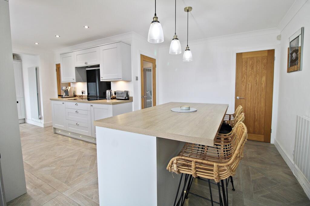 Additional image 12 of Tylcha Ganol, Tonyrefail, Porth, Rhondda Cynon Taff. CF39 8BY