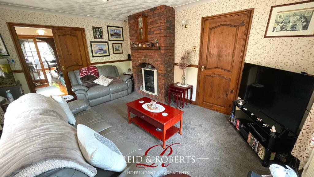 Additional image 9 of Merllyn Lane Bagillt