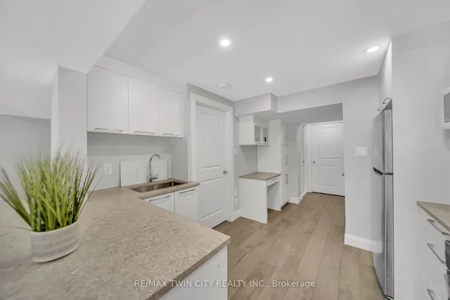 Additional image 30 of 114 Rivertrail Ave