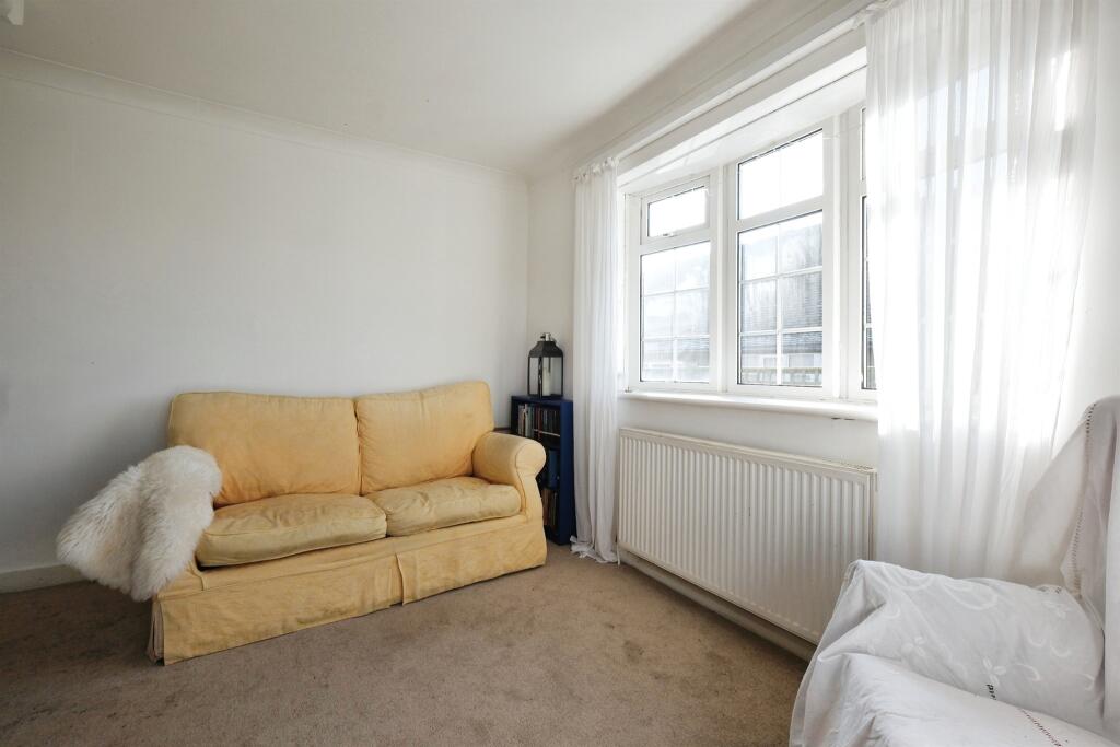 Additional image 4 of Fairlight Avenue, Telscombe Cliffs, Peacehaven