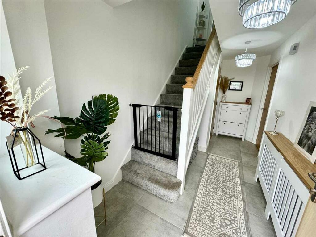 Additional image 16 of Highfields, Porth