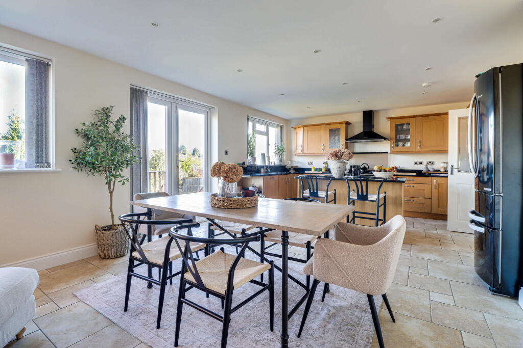 Additional image 25 of Dammersey Close, Markyate, St. Albans, AL3