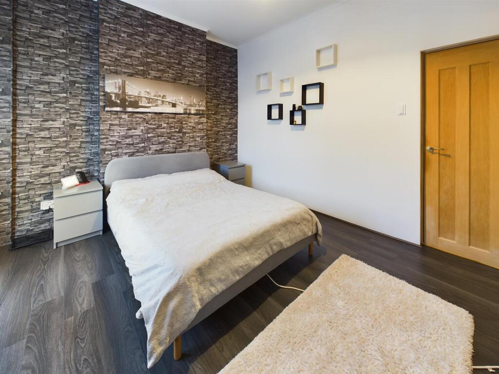 Additional image 29 of Bridle Road