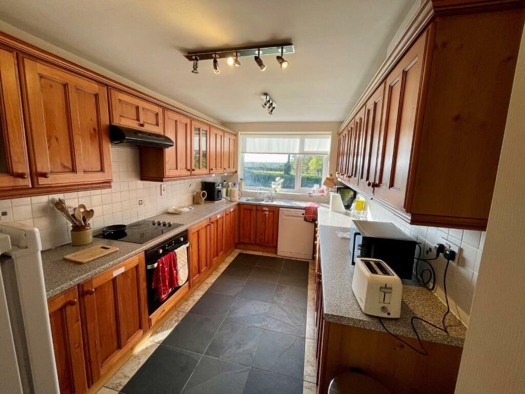 Additional image 12 of Poole Lane, Thornton-Le-Moors, Chester