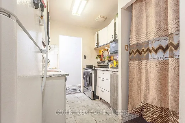 Additional image 12 of 1690 Victoria Park Unit 204