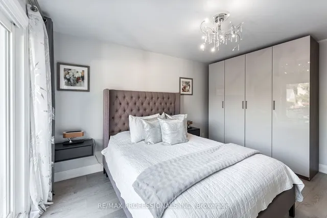 Additional image 13 of 27 Charleston Rd